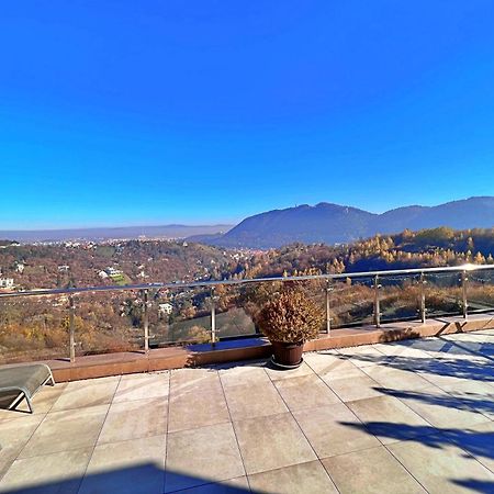 Coroni Seasons Apart With Panoramic View Brasov Bagian luar foto